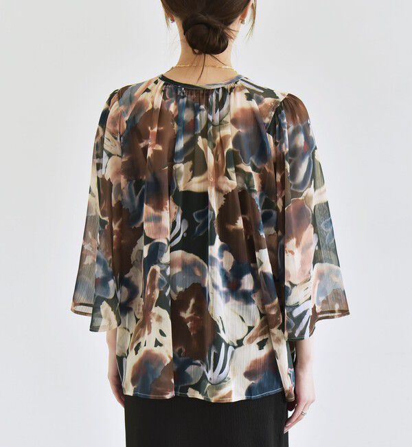 quaranciel「quaranciel:〈洗濯機可能〉シアー フラワー プリント ノーカラー ヨーク シャツ ブラウス」|シャツ・ブラウス|