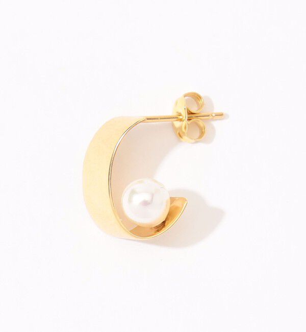 TOMORROWLAND GOODS「【別注】januka ハーフフープ パールピアス」|ピアス|