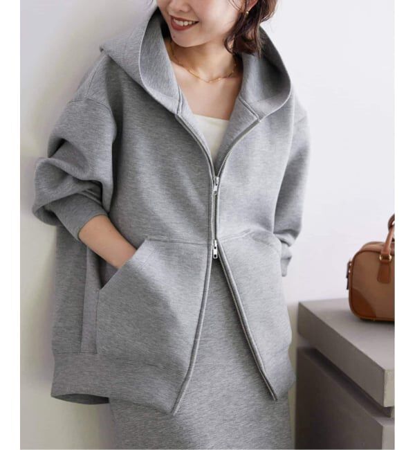 SLOBE IENA「《一部店舗・WEB限定カラー有り/追加》ボリュームジップアップフーディー」|パーカー|
