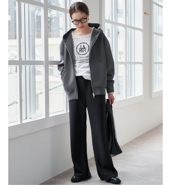 SLOBE IENA「《一部店舗・WEB限定カラー有り/追加》ボリュームジップアップフーディー」|パーカー|