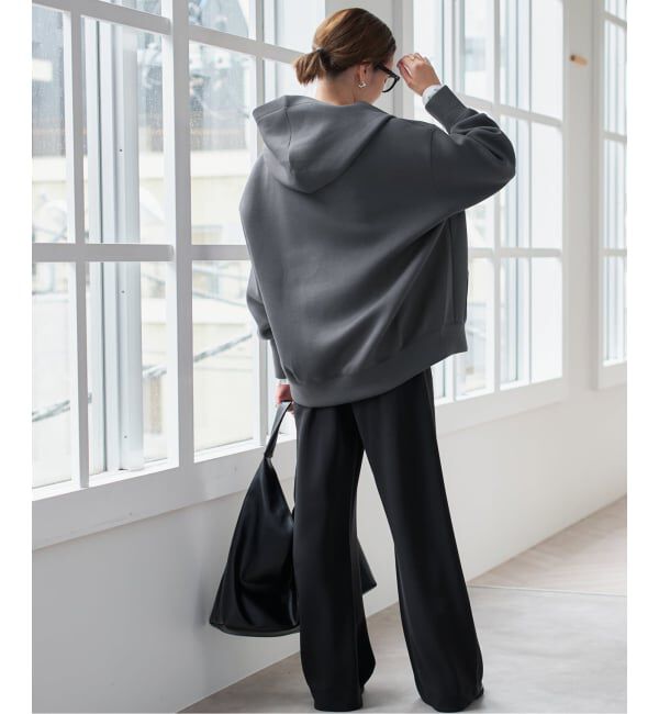 SLOBE IENA「《一部店舗・WEB限定カラー有り/追加》ボリュームジップアップフーディー」|パーカー|