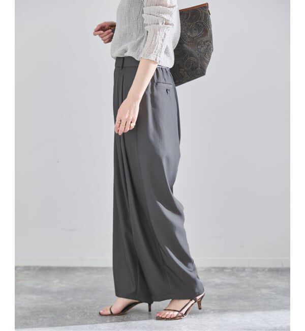 IENA「《洗濯機洗い可/予約》UVカット/接触冷感 ツイルコクーンスラックス」|スラックス|