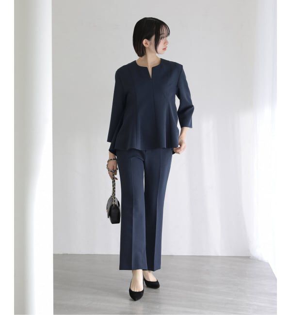  「【洗える】カーブネックフレアブラウス」|シャツ・ブラウス|