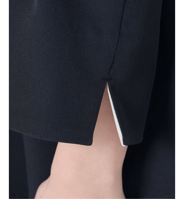  「【洗える】カーブネックフレアブラウス」|シャツ・ブラウス|