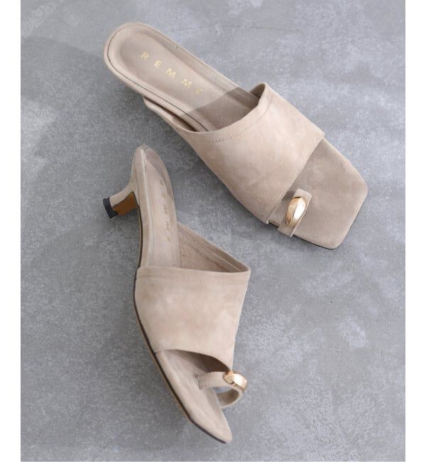  「《予約》REMME/レメ メタルモチーフトングミュール」|サンダル|ベージュ