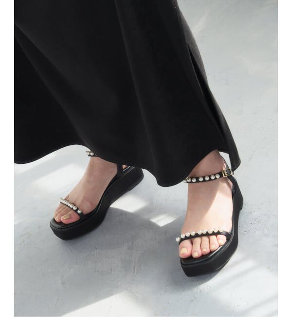  「《追加予約》4cmパールプラットサンダル」|サンダル|