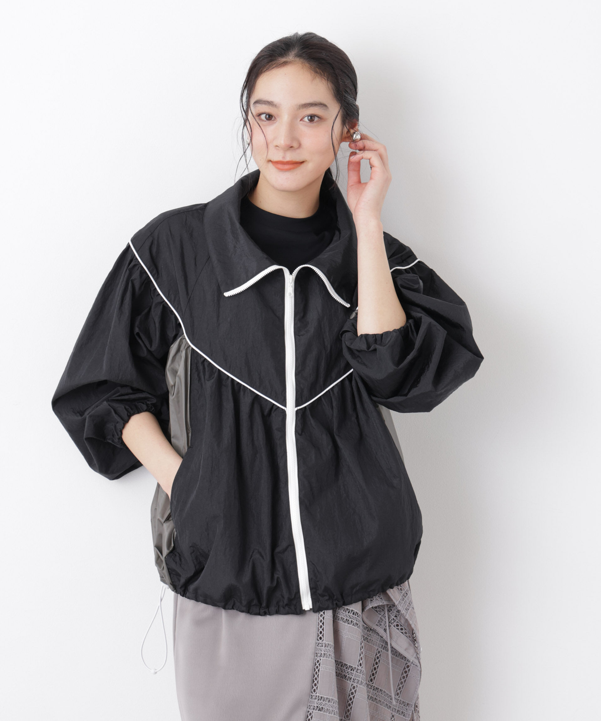 nano･universe「シアーライトギャザーブルゾン」|ブルゾン・スタジャン|ブラック