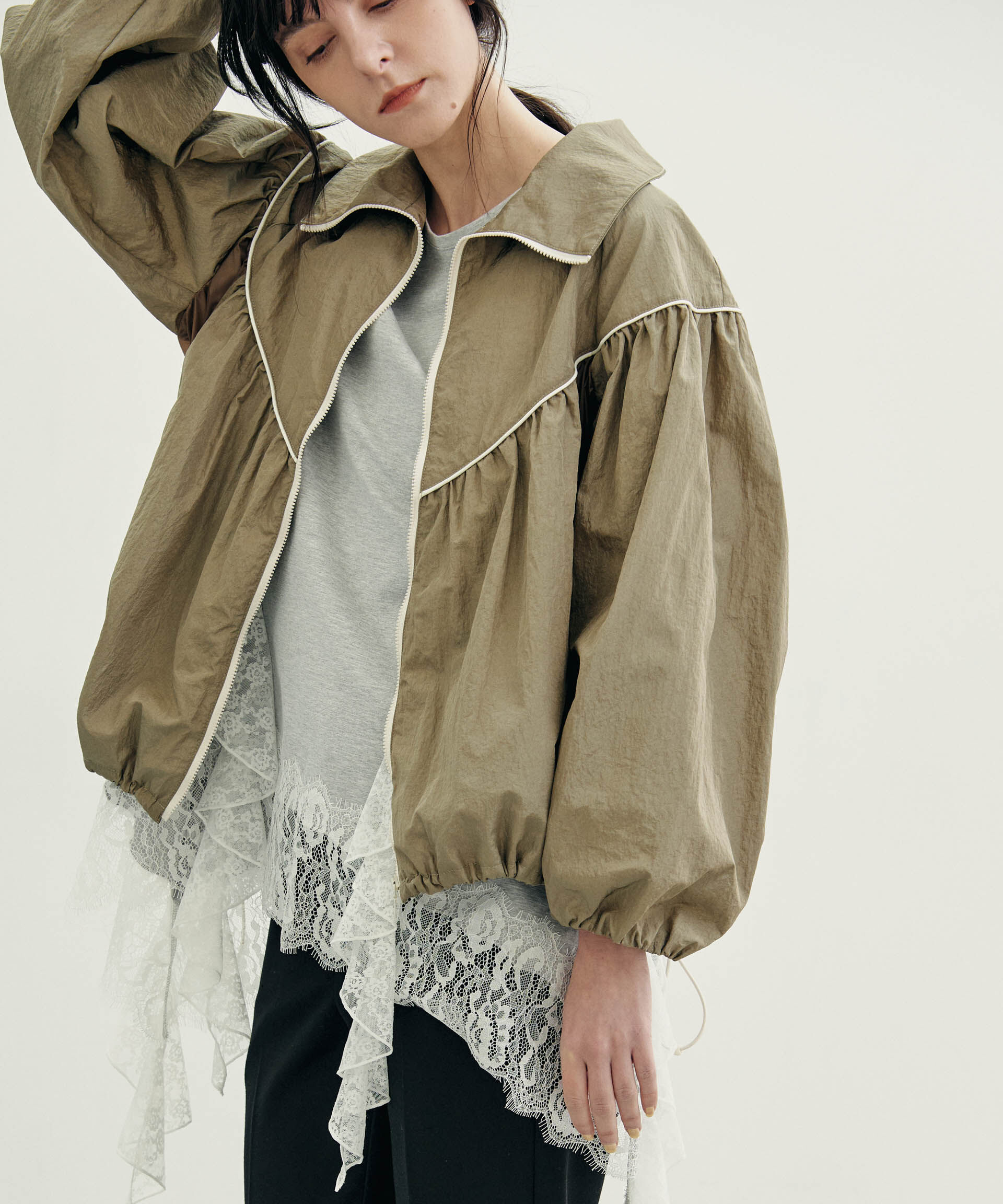 nano･universe「シアーライトギャザーブルゾン」|ブルゾン・スタジャン|L.カーキ1