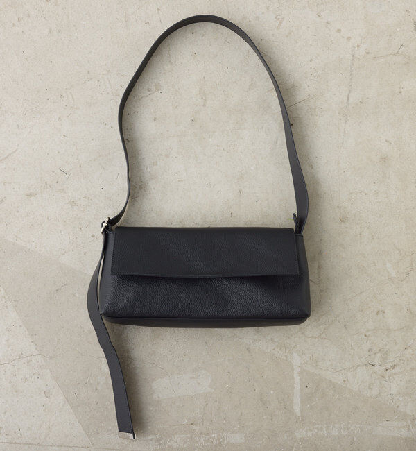  「【牛革/２WAY/500mlペットボトル収納可】シュリンクリンショルダーバッグ」|ショルダー・メッセンジャー|