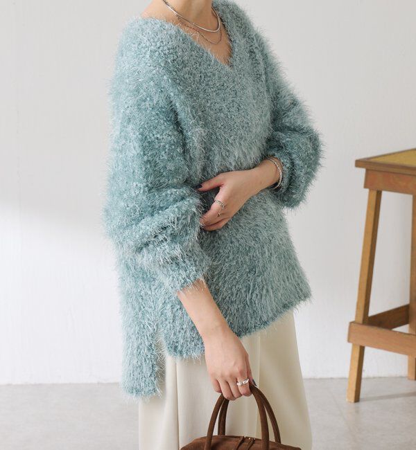  「ビーンズヤーンVネックニット」|ニット・セーター|