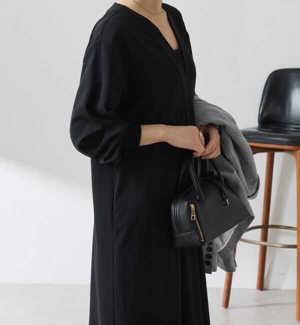  「【高機能素材】ジャージVネックワンピース/セレモニー」|ワンピース|