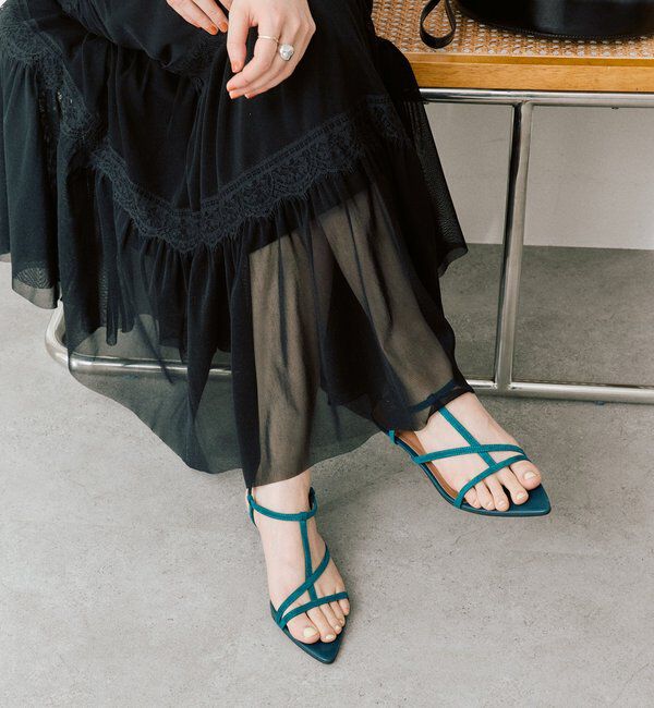  「予約【抜け感】ポインテッドラインサンダル」|サンダル|