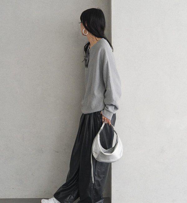  「ソフトレザーラウンドショルダーバッグ［silver］」|ショルダー・メッセンジャー|