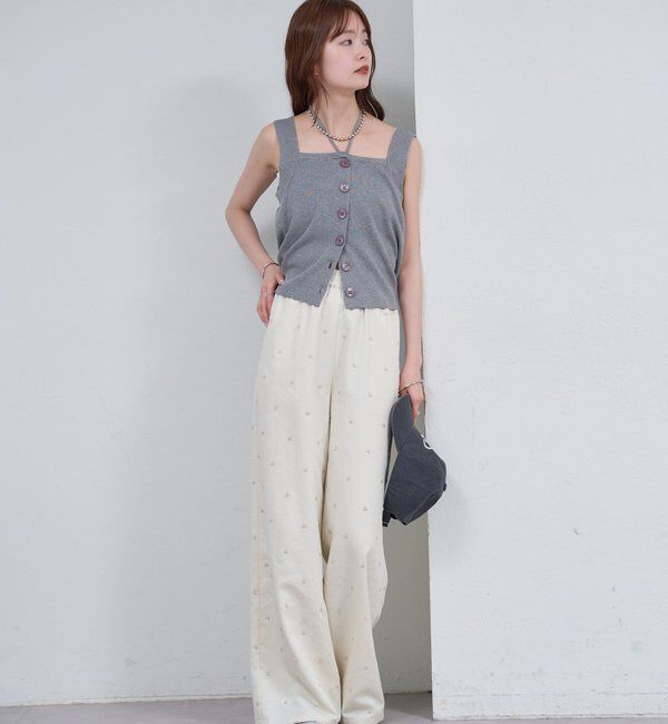  「ビージーフラワースラックス」|チノ|