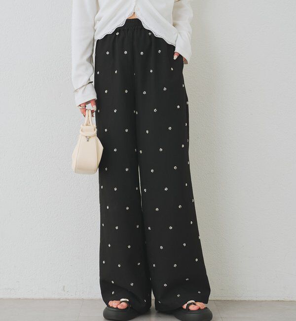  「ビージーフラワースラックス」|チノ|