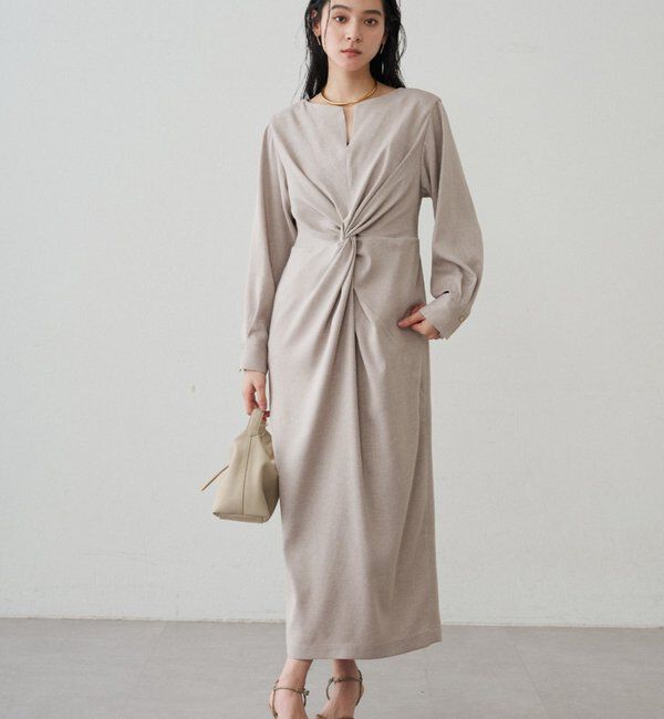  「ツイストVネックワンピース」|ワンピース|