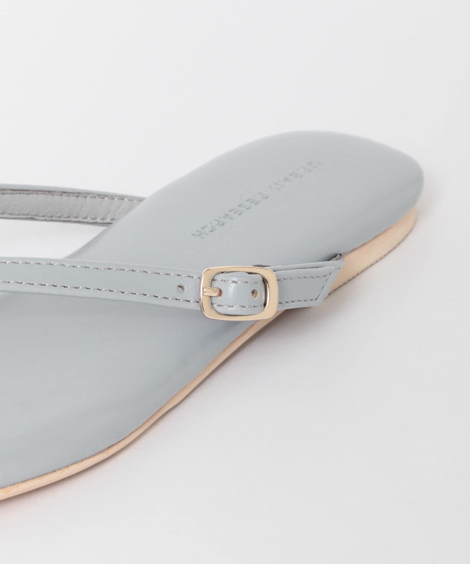 URBAN RESEARCH「スクエアトゥトングサンダル」|サンダル|