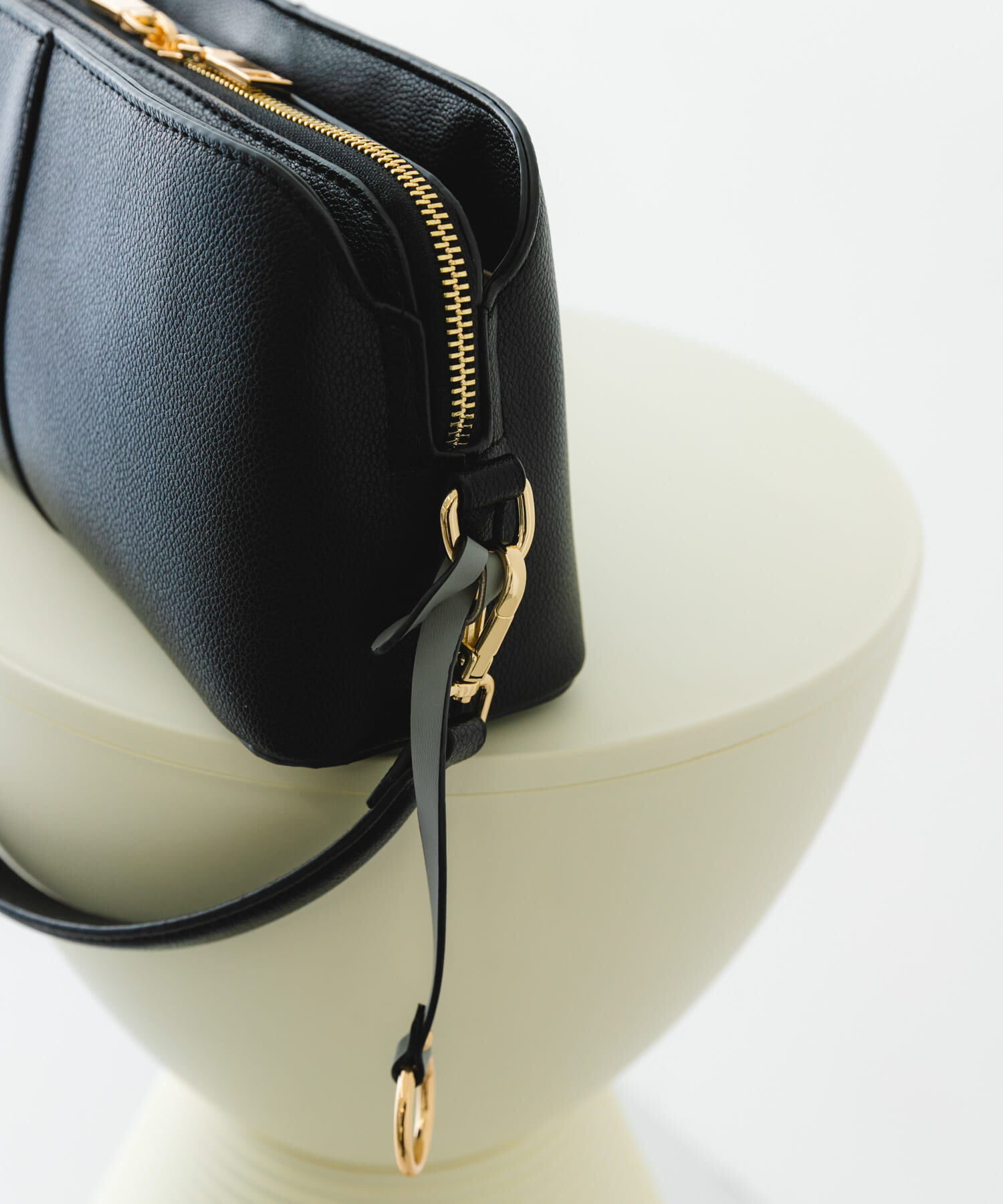 RODE SKO「センターステッチショルダーバッグ」|ショルダー・メッセンジャー|