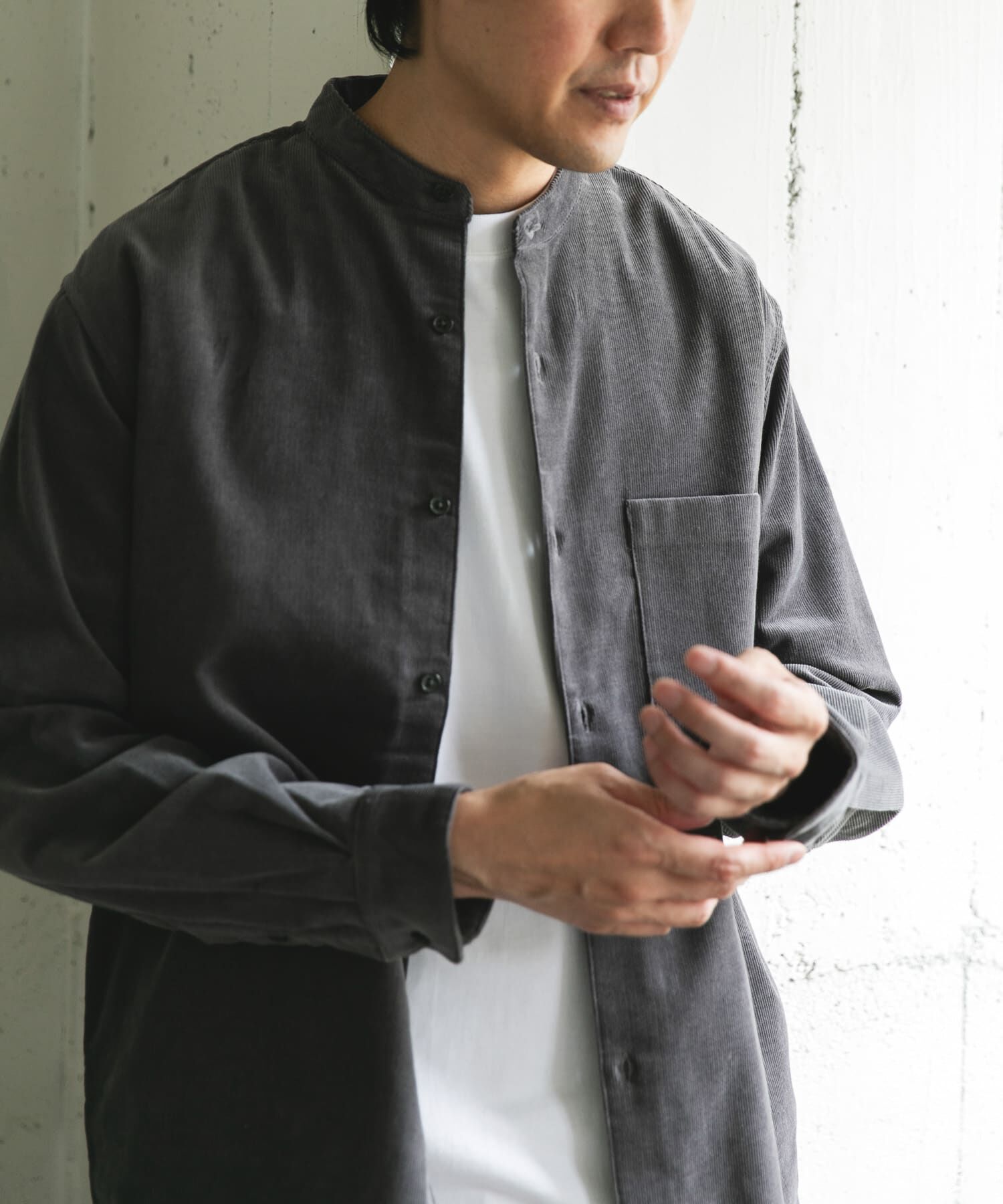 URBAN RESEARCH DOORS「『UR TECH』コーデュロイバンドカラーシャツ」|シャツ・ブラウス|