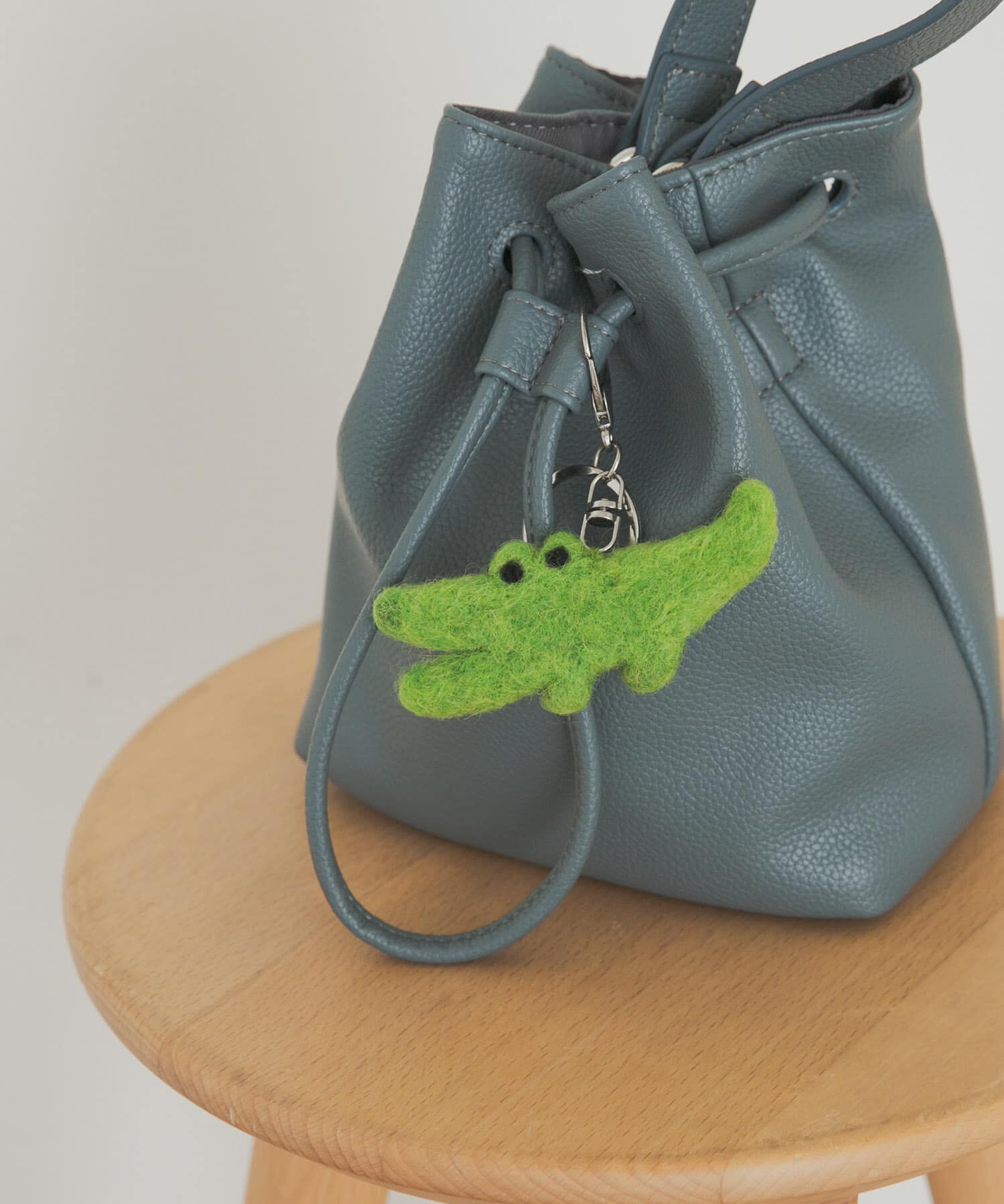 URBAN RESEARCH DOORS「アニマルチャーム」|チャーム・キーホルダー|グリーン系その他