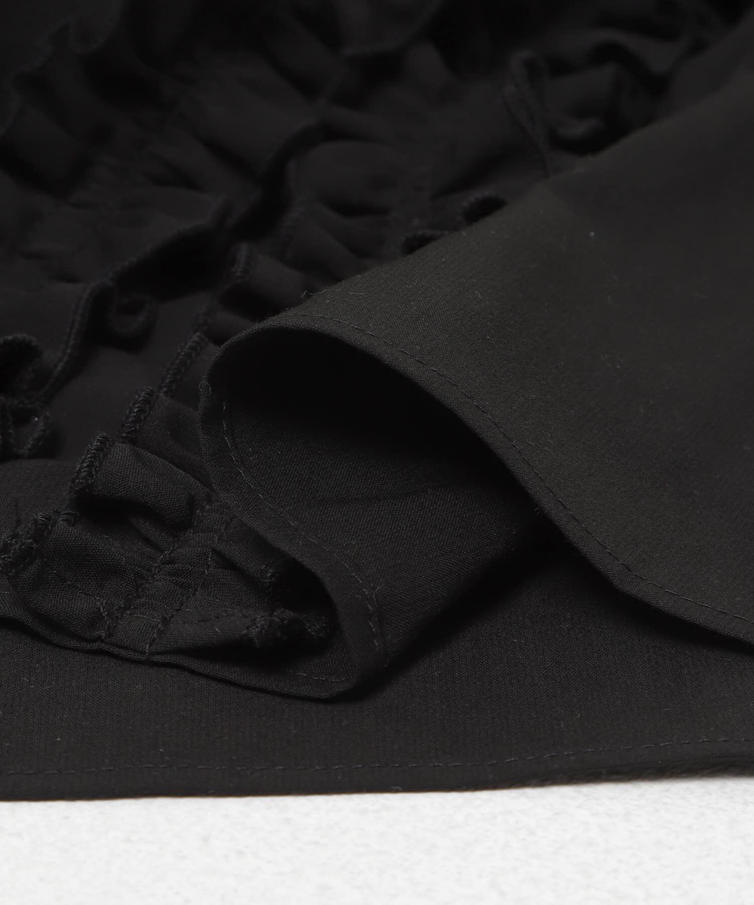 URBAN RESEARCH ROSSO「フロントフリルデザインブラウス」|シャツ・ブラウス|