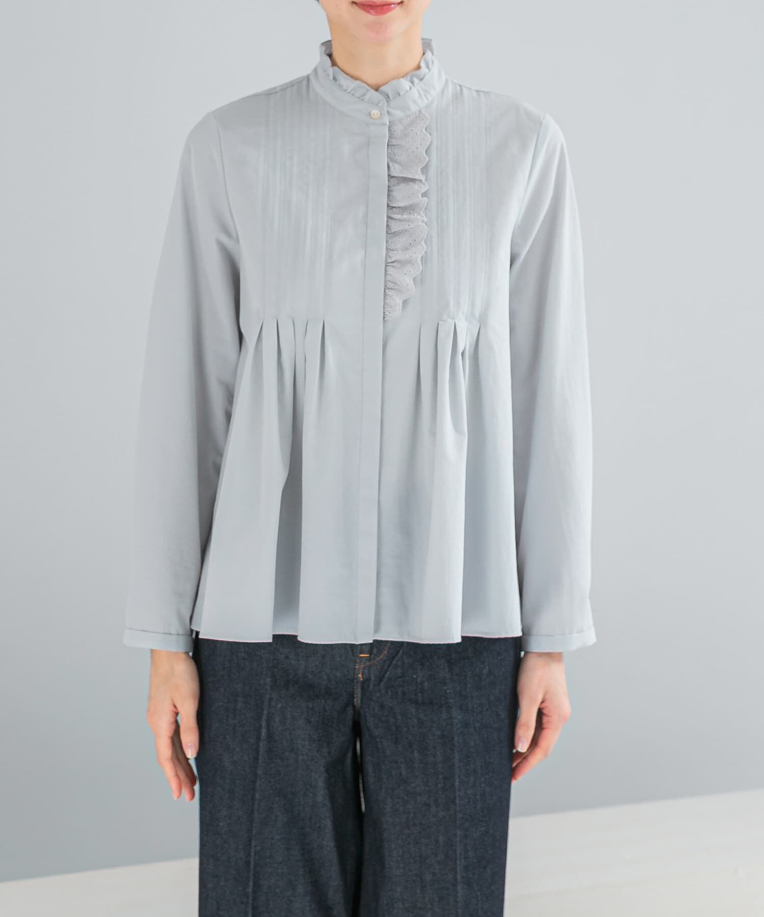 URBAN RESEARCH ROSSO「『WEB限定』フリルネックレースデザインシャツブラウス」|シャツ・ブラウス|