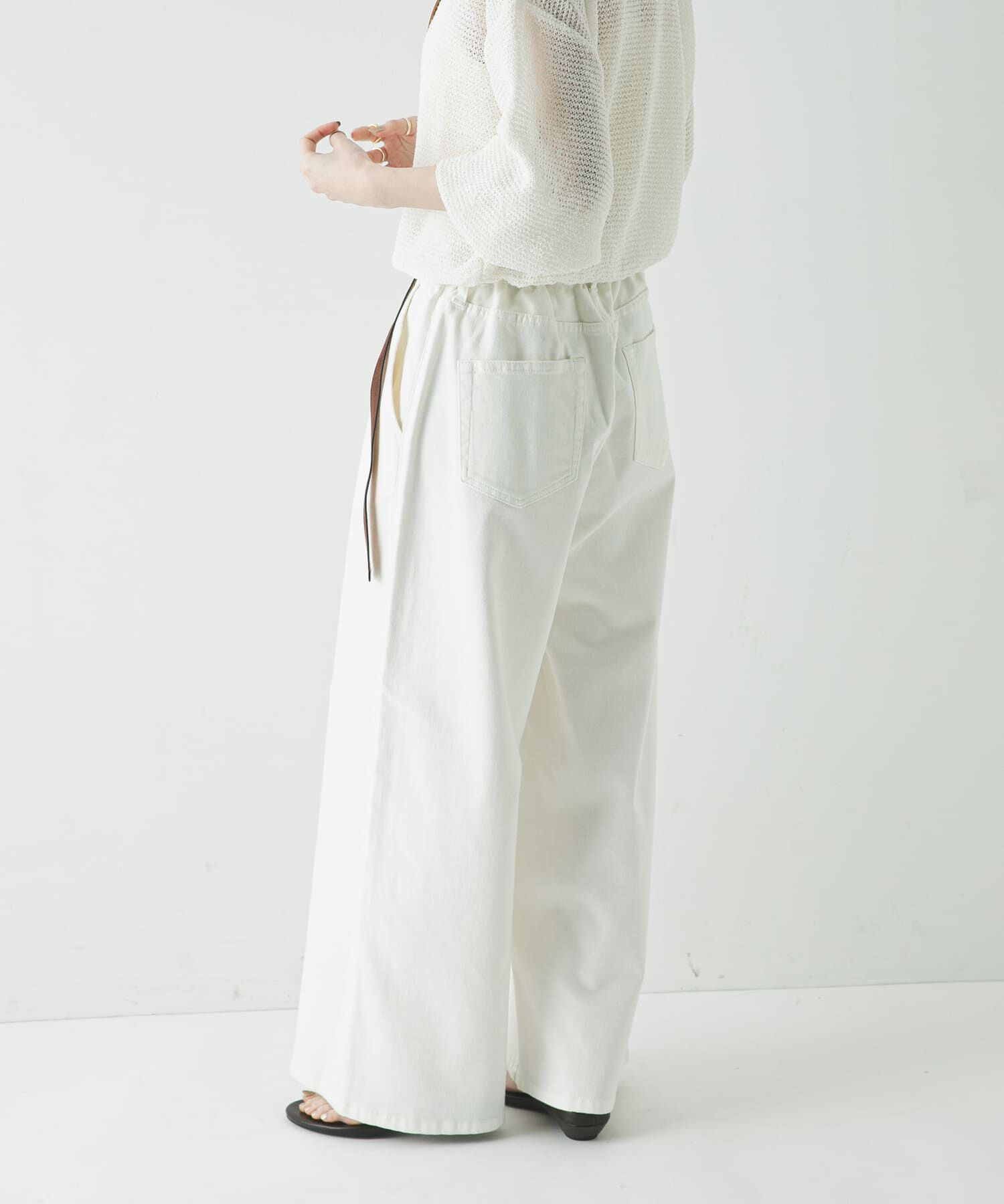 URBAN RESEARCH「『3サイズ展開』綿麻デニムイージーパンツ」|デニム|