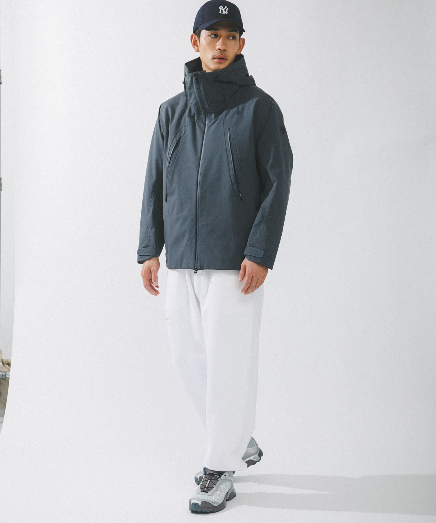 URBAN RESEARCH「『26-30サイズ』SALOMON　EXCLUSIVE XT-WHISPER」|スニーカー|