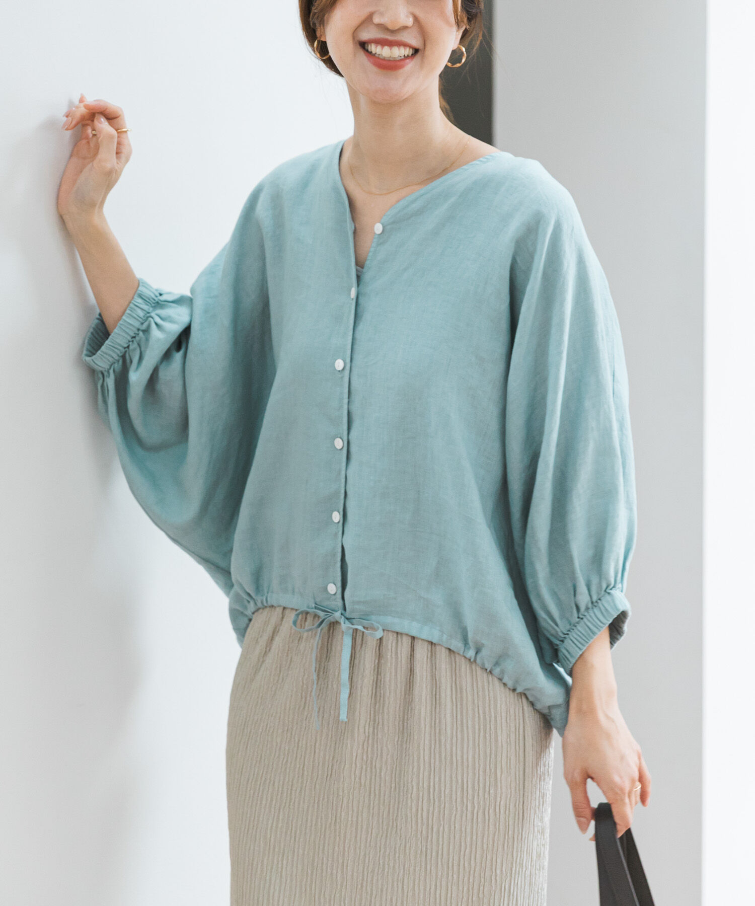 URBAN RESEARCH DOORS「リネンドロストドルマンブラウス」|シャツ・ブラウス|ミント