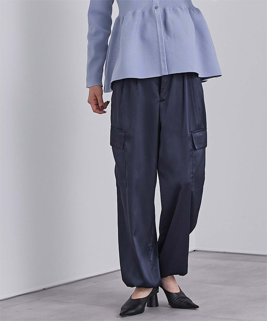 ur's「サテンパラシュートパンツ」|カーゴ|