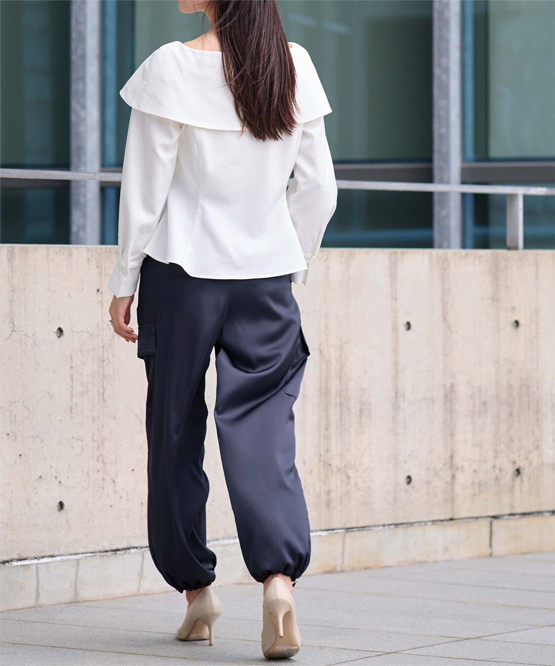 ur's「サテンパラシュートパンツ」|カーゴ|