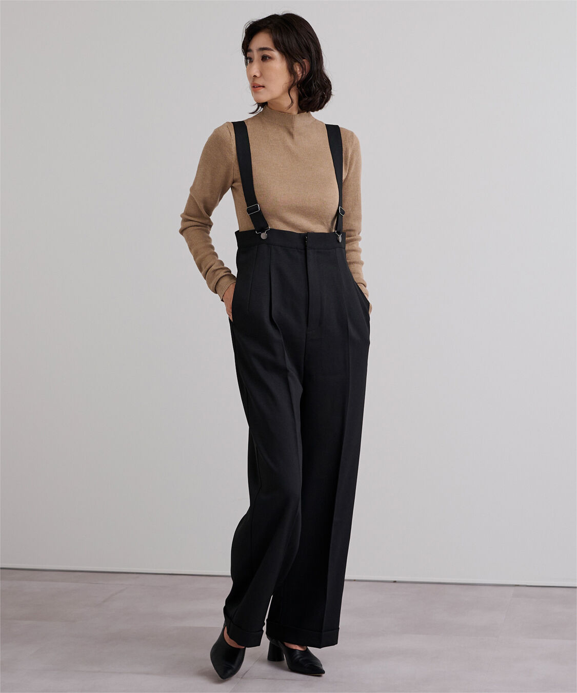 ur's「センタープレスダブルサロペットパンツ」|オールインワン|