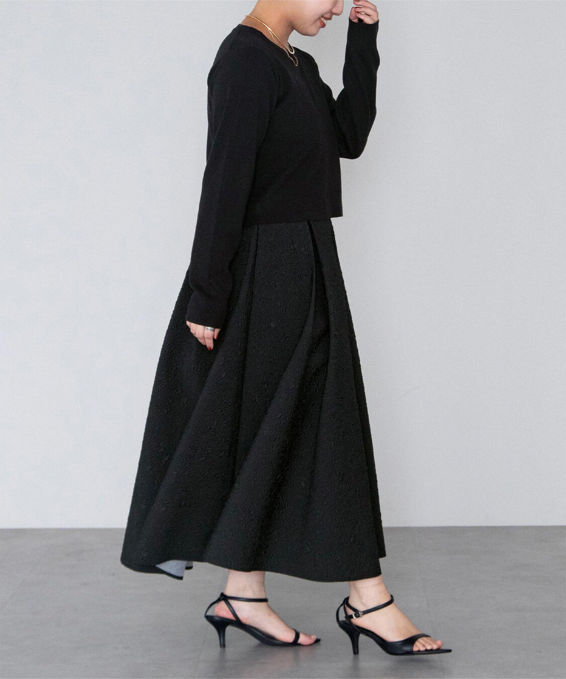 ur's「ラウンドネッククロップドニット」|ニット・セーター|