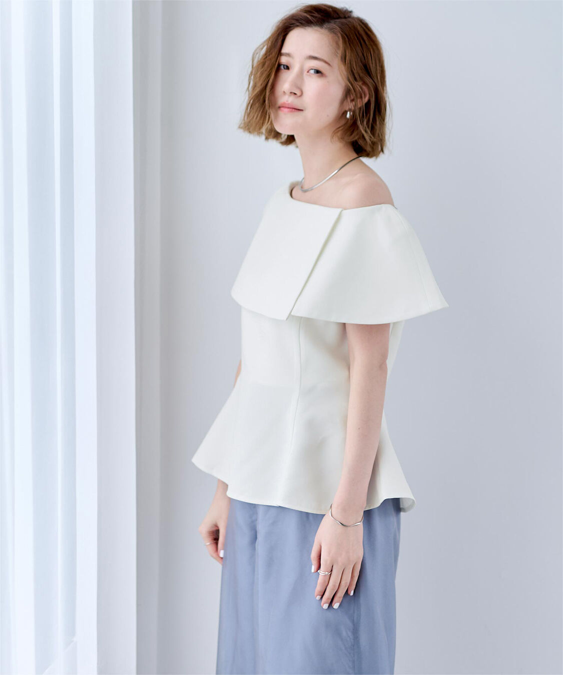 ur's「ケープデザインペプラムトップス」|シャツ・ブラウス|