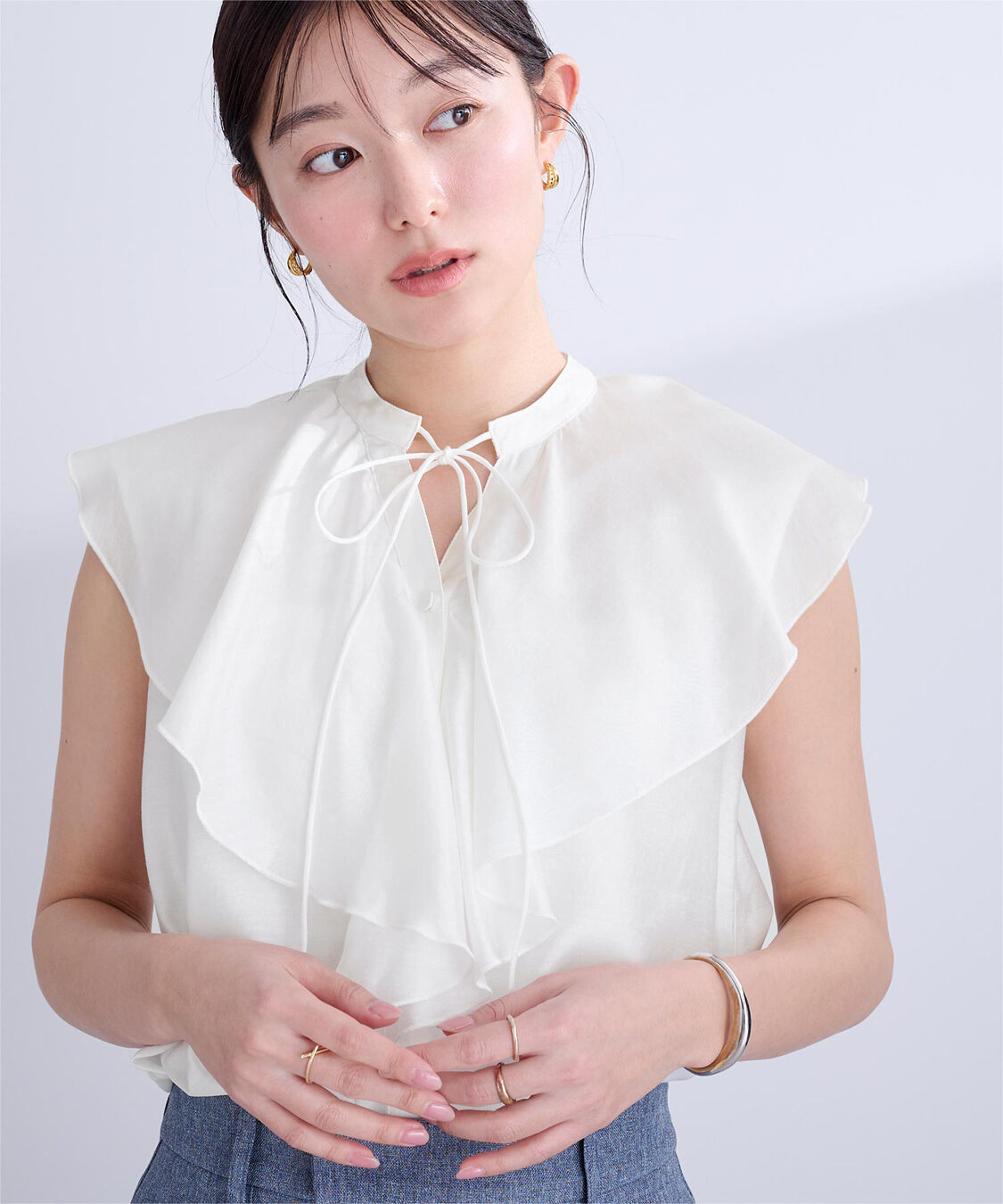 ur's「ラッフルデザインフレンチスリーブブラウス」|シャツ・ブラウス|ホワイト