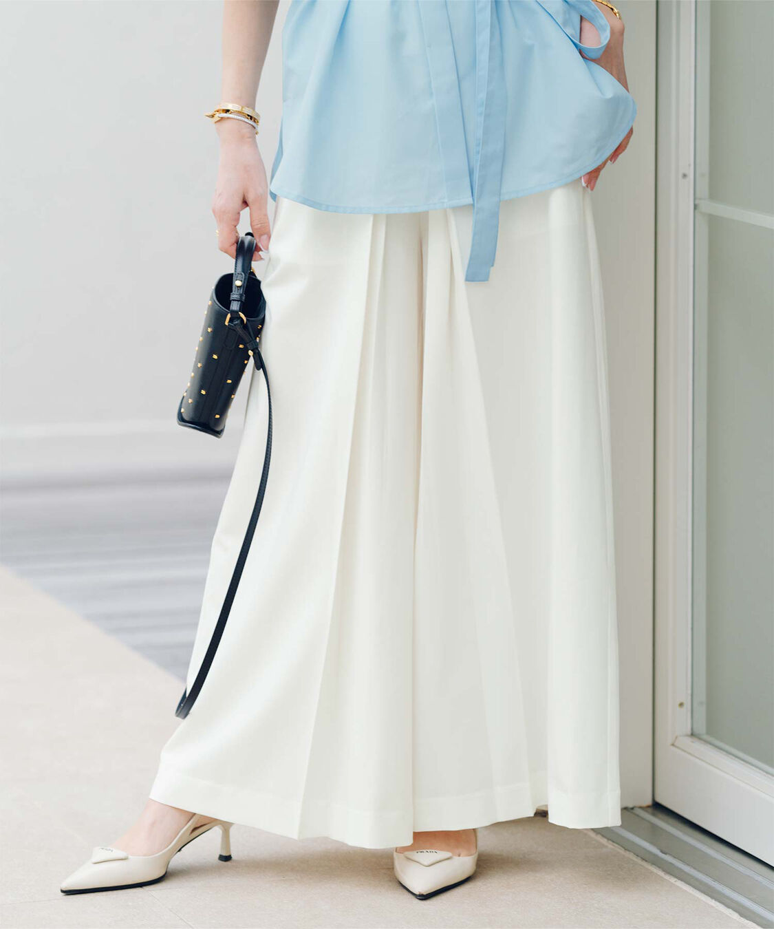 ur's「【星玲奈さんコラボアイテム】フロントタックハイウエストワイドパンツ」|スラックス|ホワイト