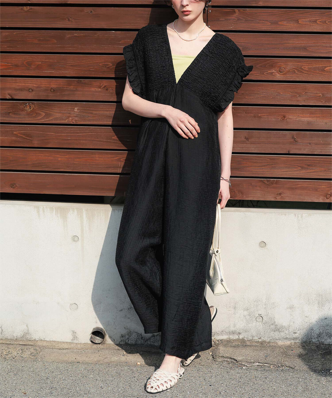 titivate「シャーリングフリルオールインワン」|オールインワン|ブラック