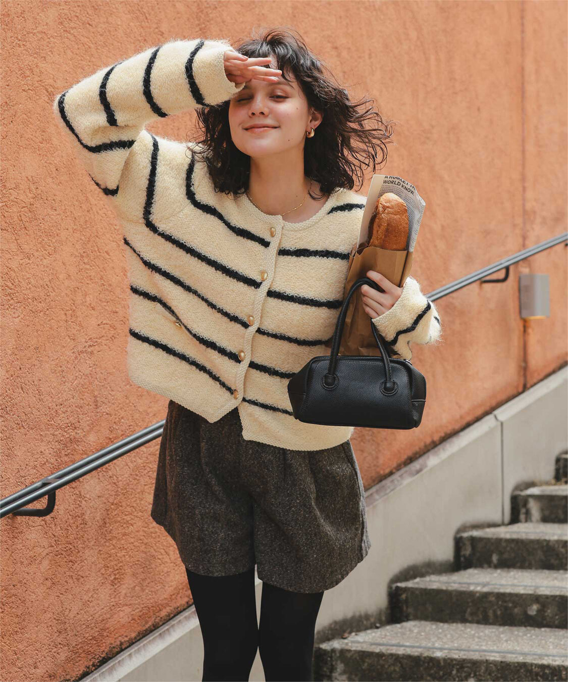 titivate「プチループゴールド釦ニットカーディガン」|ニット・セーター|