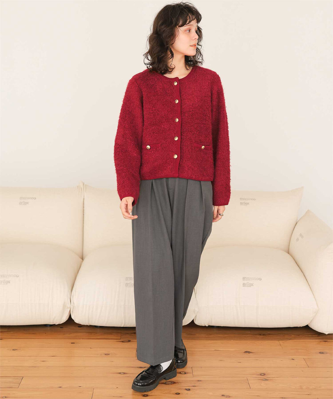 titivate「プチループゴールド釦ニットカーディガン」|ニット・セーター|