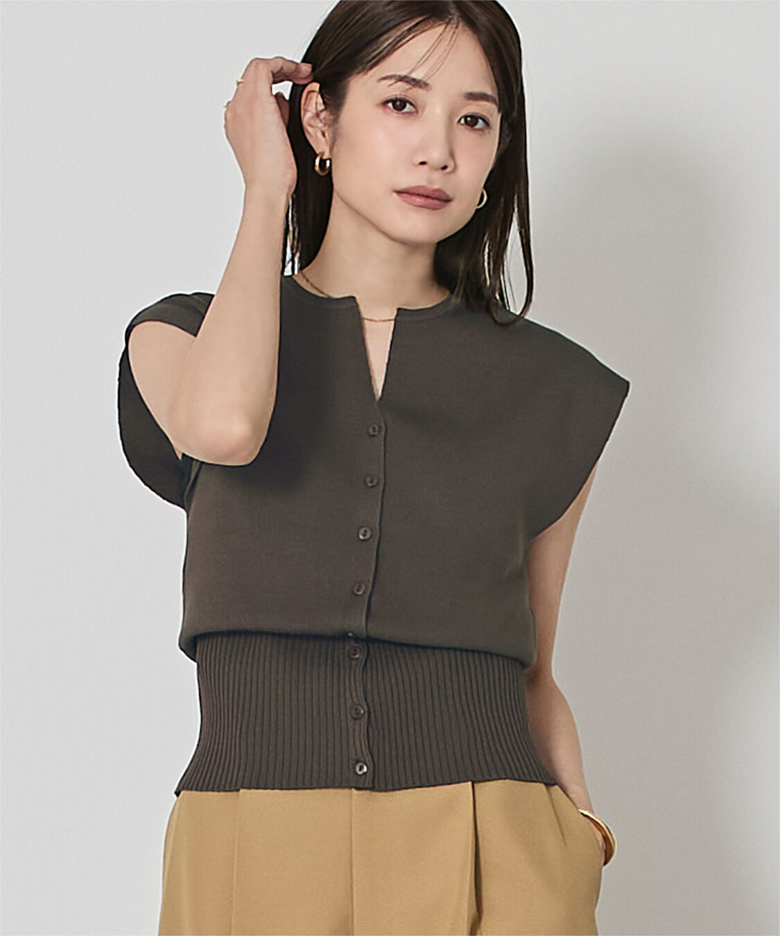 ur's「ウエストシェイプキーネックニット」|ニット・セーター|