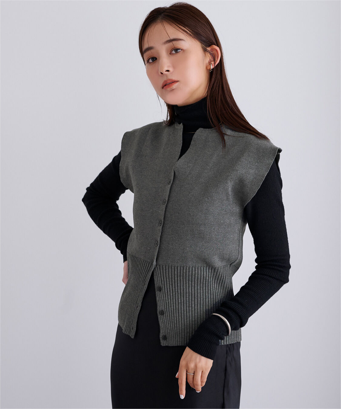 ur's「ウエストシェイプキーネックニット」|ニット・セーター|