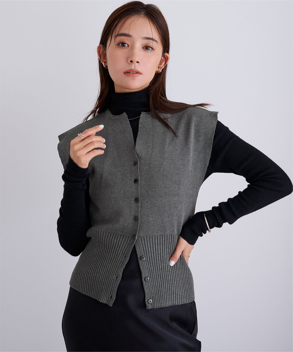 ur's「ウエストシェイプキーネックニット」|ニット・セーター|