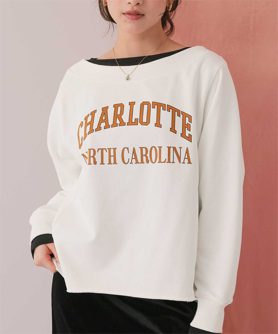 titivate「オフショルダースウェットプルオーバー」|スウェット・ジャージ|