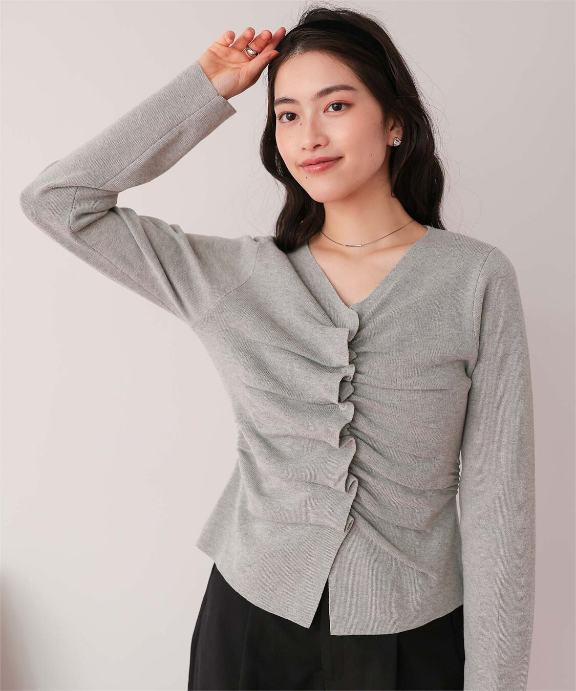 titivate「フロントギャザーニットトップス」|ニット・セーター|ライトグレー