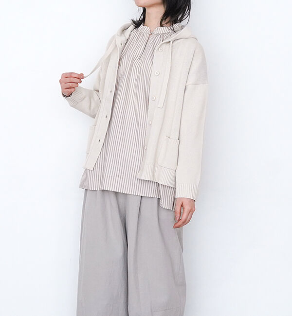 オローネ「グレースノートニット」|ニット・セーター|アイボリー