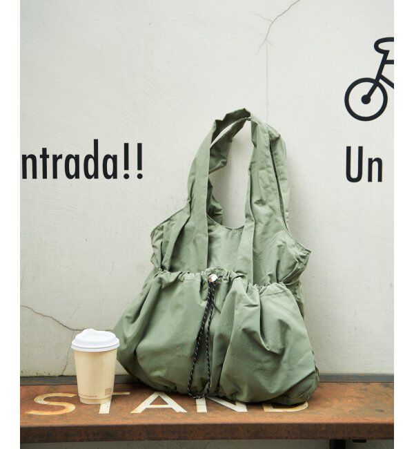 ikka「【雑誌InRed4月号掲載】撥水ドロストポケバルーントート」|トートバッグ|