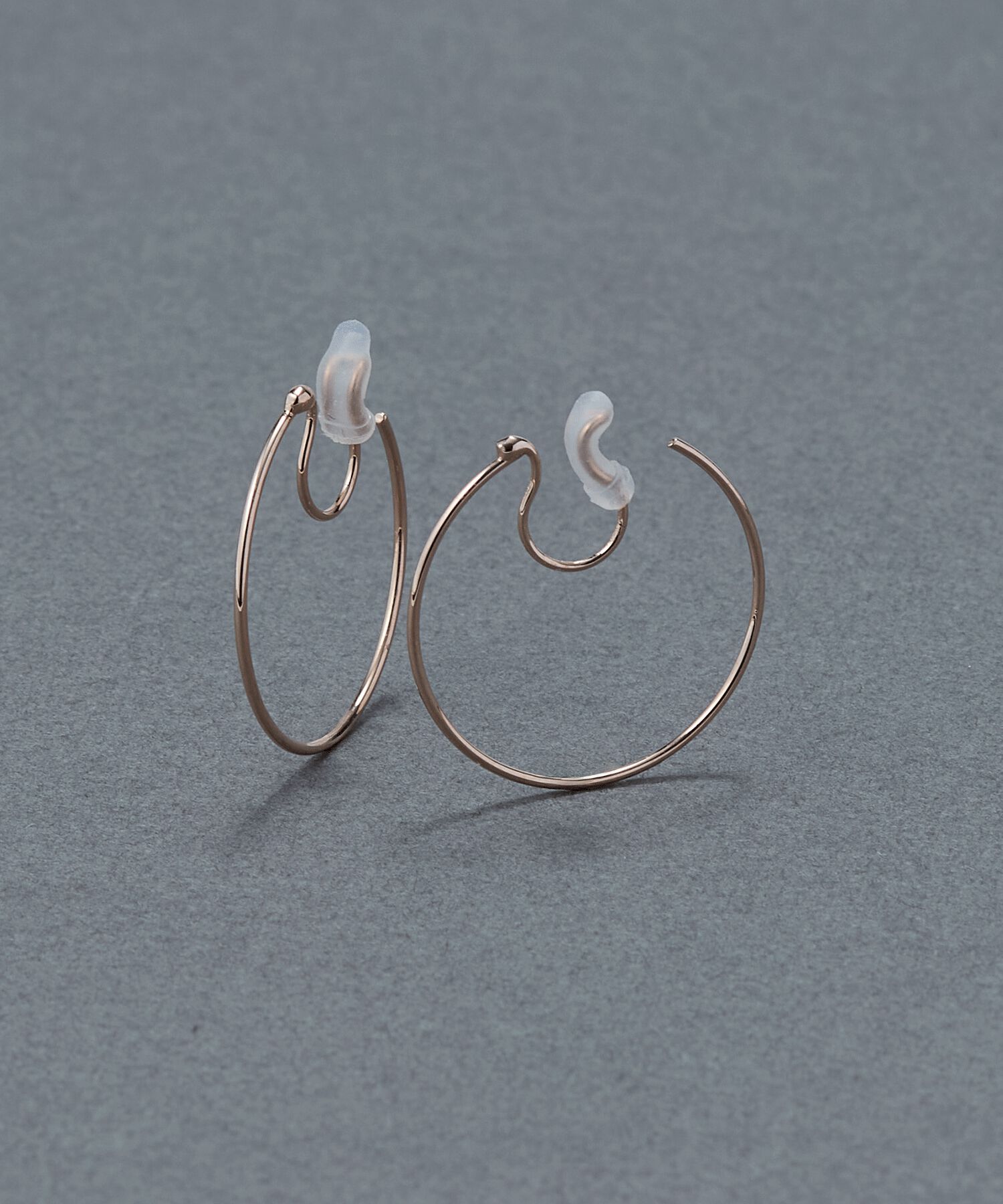 Phoebe「【痛くないシリーズ】スリムビッグフープライトフィットイヤリング」|イヤリング|