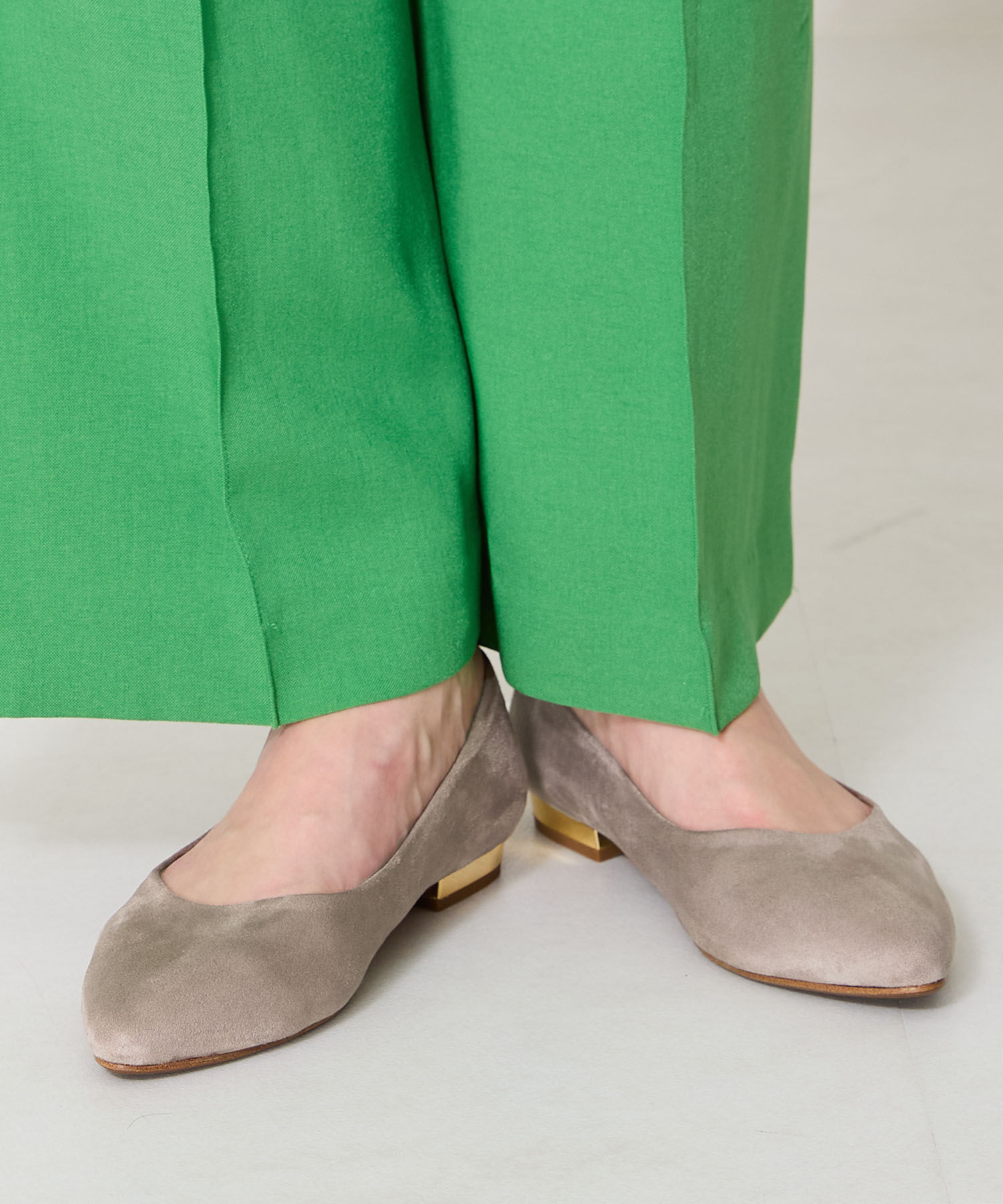 ORiental TRaffic「【WEB限定 / 累計16万足突破】ポインテッドトゥ フラット パンプス /R-4007 通勤靴 厚手クッション」|パンプス|