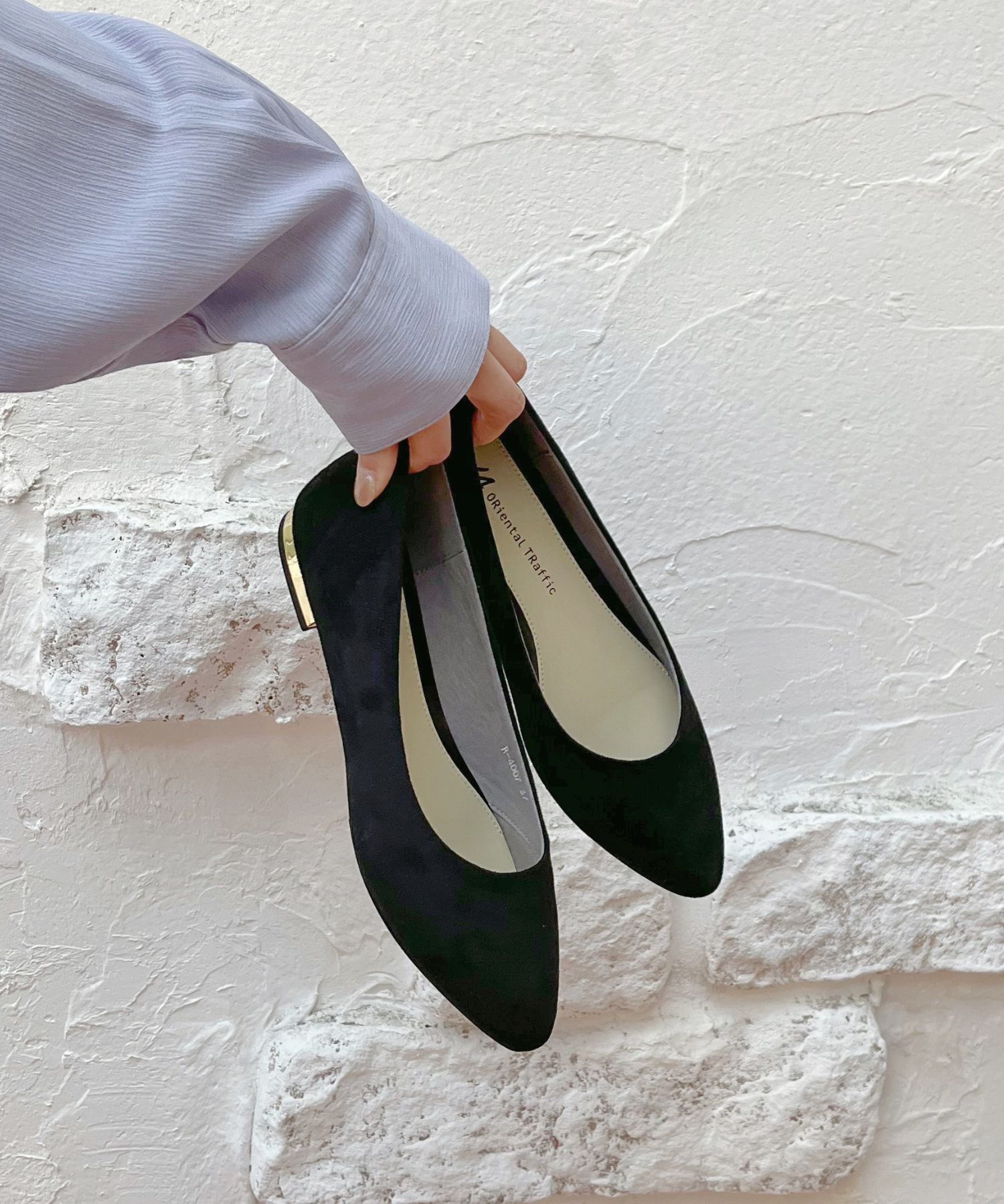 ORiental TRaffic「【WEB限定 / 累計16万足突破】ポインテッドトゥ フラット パンプス /R-4007 通勤靴 厚手クッション」|パンプス|