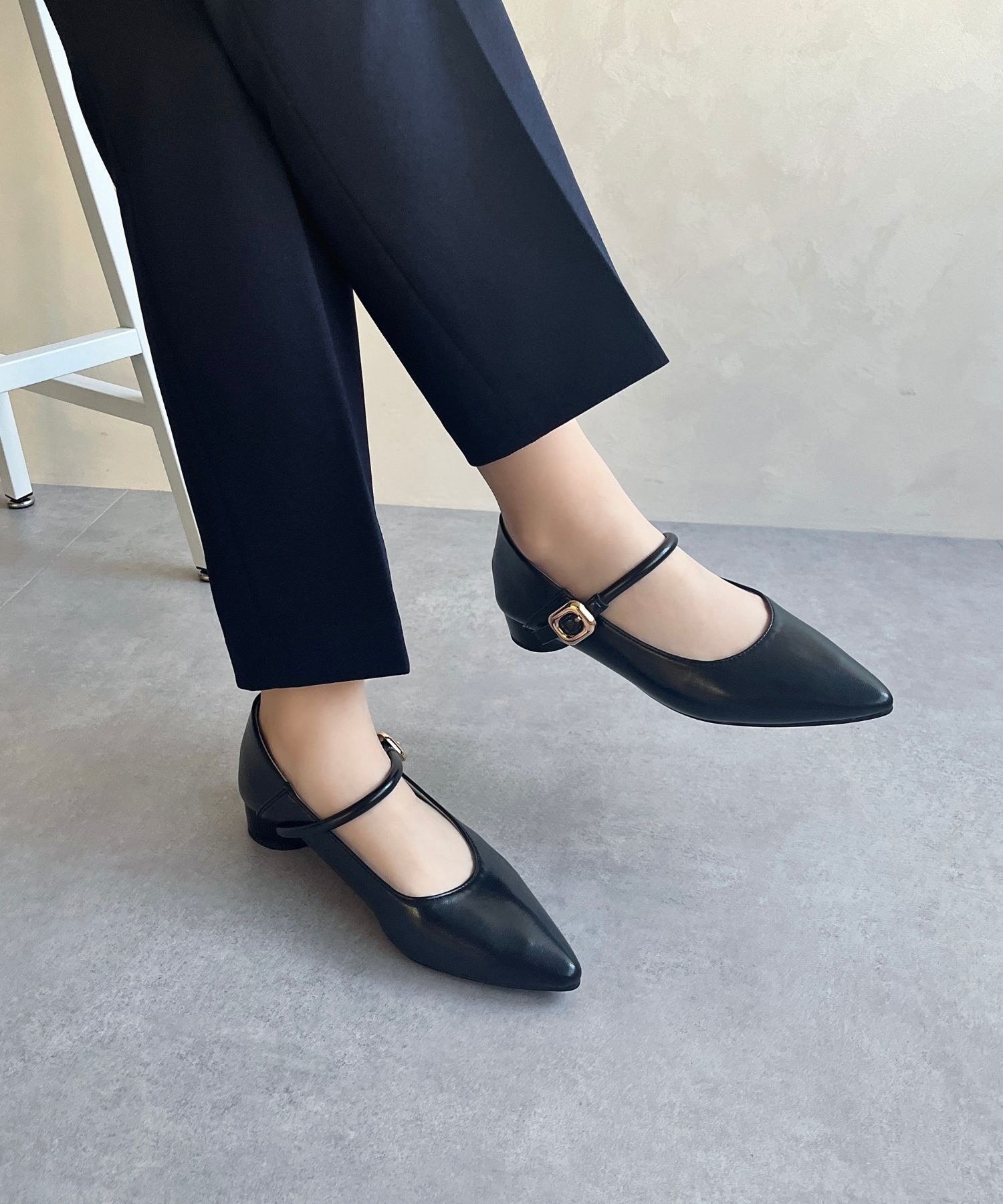 WA Oriental TRaffic「●隠しゴム付き●ポインテッドトゥ ストラップバブーシュ /42304 厚手クッション ヒール3cm 柔らかい」|パンプス|